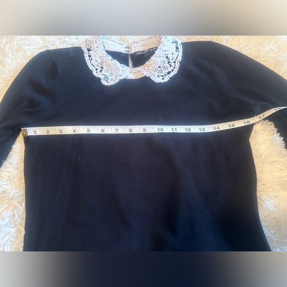 CABLE $ GAUGE Sweater with Lace Collar - Picture 9 of 10